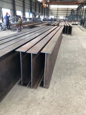ASTM Q235B 표준 크기 사양 H 모양의 구조용 철조 빔 가접 탄소 비가스 데 아세로 채널 철도 크기