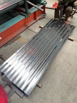 펀칭 처리 SGCC DX51D GI 지붕 잎 진열 된 호러브 스테일 잎 두께 0.1-1mm 및 서비스