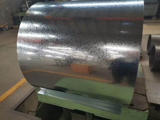 20-275g/m2 진크로 코팅 된 진료 스틸 코일 SGCC DX51D GI 코일 길이 고객의 요청 스판글 중간