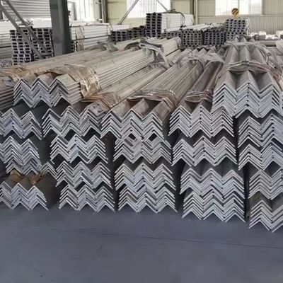 40x5mm 6m 12m ASTM A36 Q235 GB 20x4mm 핫 롤 스틸 각 바 에 앵젤 스틸 바 표면 부드러운 스틸 평평