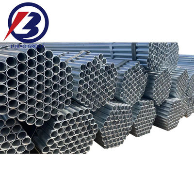 금속이 아닌 Q195 Q235 Q355 Q345 28 3x3 1mm 1.8mm 진열 파이프 진열 사각형 및 원형 파이프