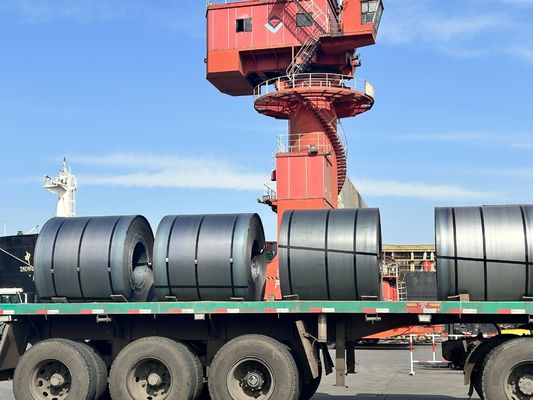 ASTM A36 A283 A387 Q235 Q345 S235jr HR 코일 핫 롤링 코일 밀 테스트 인증서와 600-2000mm 너비 스킨 패스