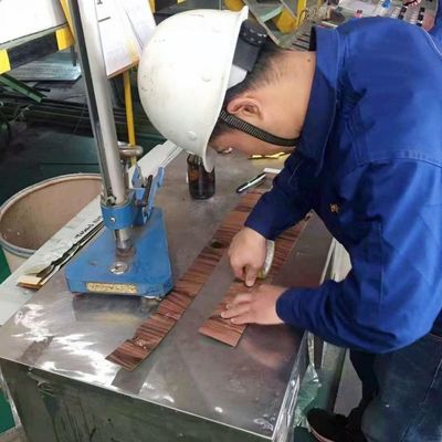 오일 0.48/0.49/0.5/0.55/0.6mm 1000mm 길이 흰색 흑색 노란색 파란색 녹색과 오일 표면