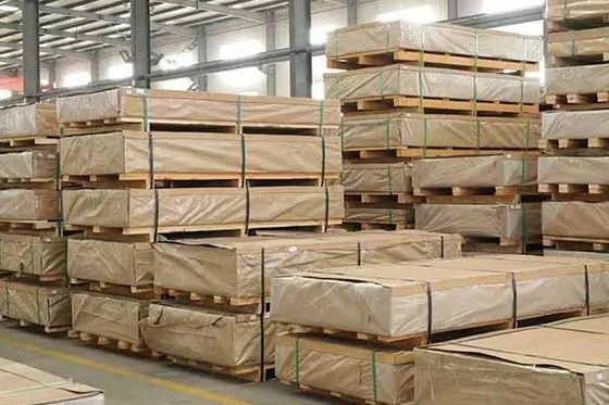 10mm 20mm 100mm 200mm 두꺼운 철 탄소 강철 장 너비 600-1500mm 기름이 아닌 냉불 ASTM A36 강철판