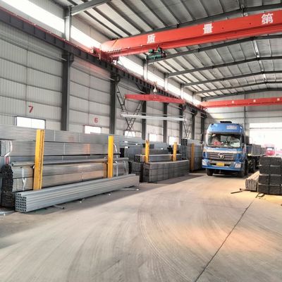 인증서 직선 및 바깥 지름 26.9 310 mm ASTM Q195 Q215 Q235 Q345 가전화용 핫 디프 가열형 원형 파이프