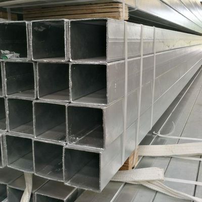 12M 길이 둥근 구간 모양 온실 준비 Z30 Z60 진열 정면 튜브 1.2-1.5mm 두께 모든 날씨 30x30mm 50x50mm