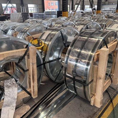 길이 2000-12000mm 및 허용률 ± 1% SGCC CGCC AISI Z275 고온 밸런스 된 진열 스틸 코일