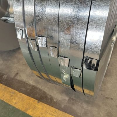 ASTM SGCC G550 재료 30 가이브 핫 DIP 가루화 DX51D 스틸 코일 Z150 Z180 자동차 제조용 진크 코팅