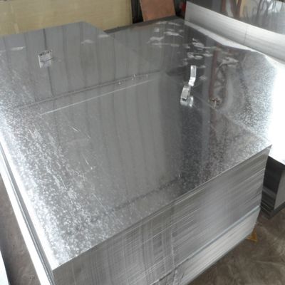 표준 Z40 1250mm 및 1500mm 뜨거운 롤링 젤로화 스틸 코일 디콜링 서비스 포함 경쟁력