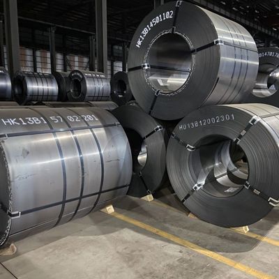 고온 롤링 기술 600mm-1500mm 폭 HRC 탄소 강철 코일 ASTM A36 A235 MS 판