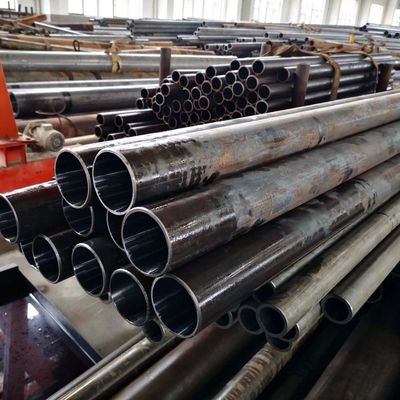 ASTM A106/A53/A192 Gr. B A106b ERW 고객 요구 표면에 대한 매듭없는 철강 파이프